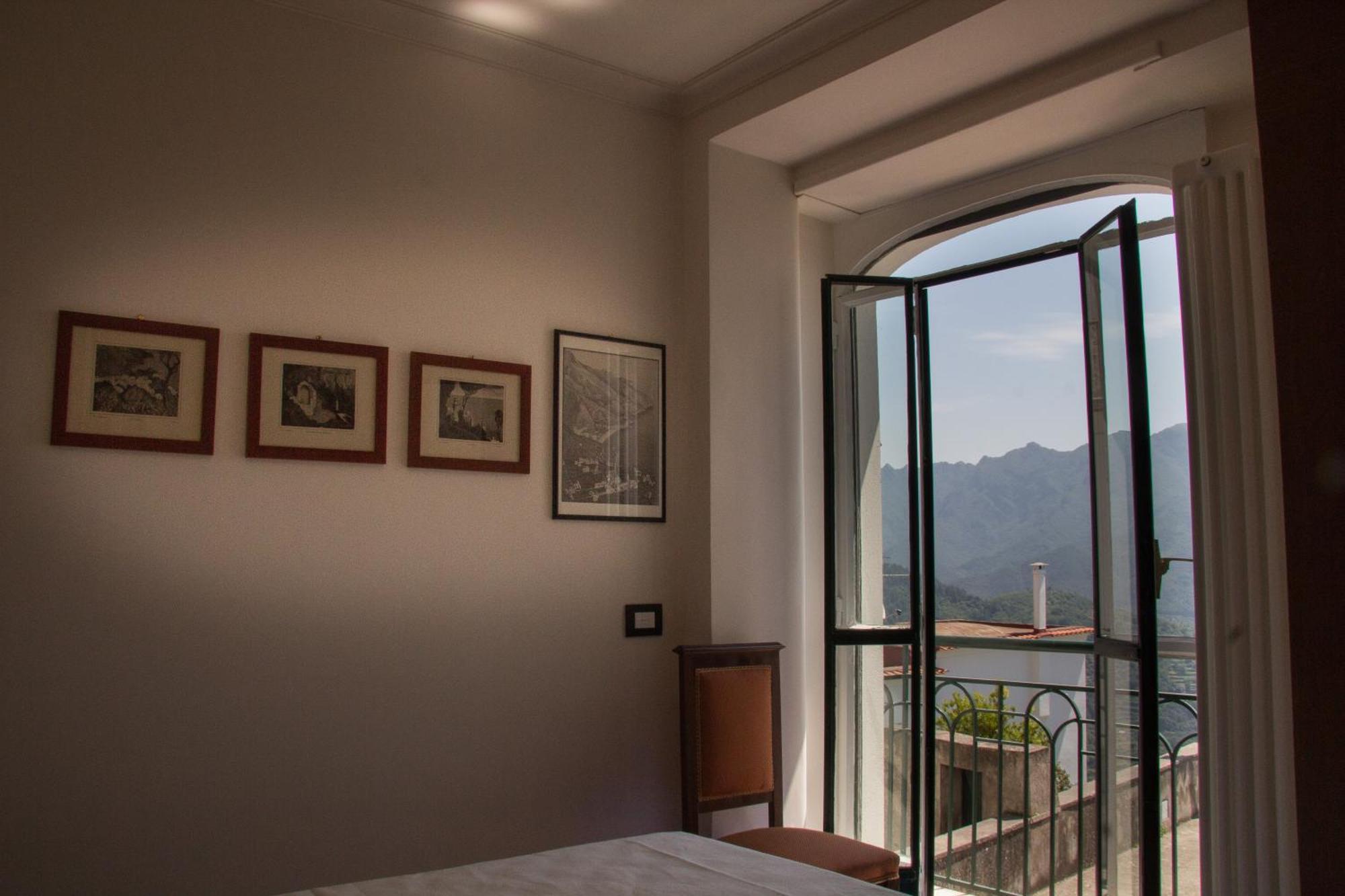 Hotel La Moresca 3*