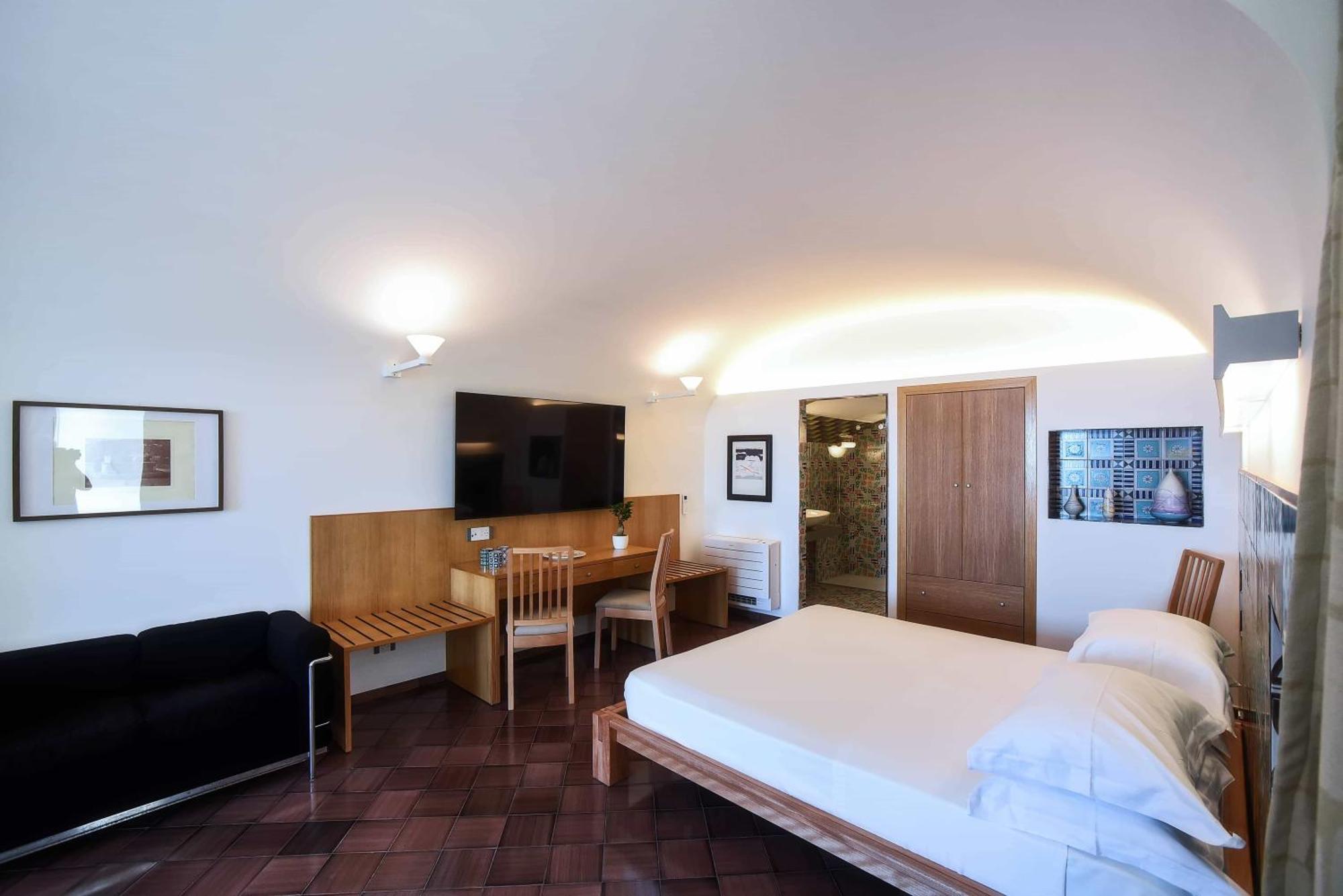 Hotel La Moresca 3*